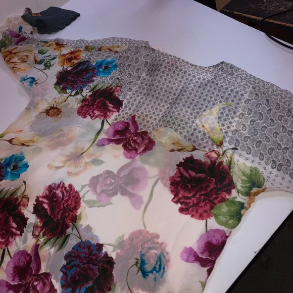 Johnny Was Floral Linden Top Tunic Boho Sz XS NWT C16219A-9 - Picture 12 of 12